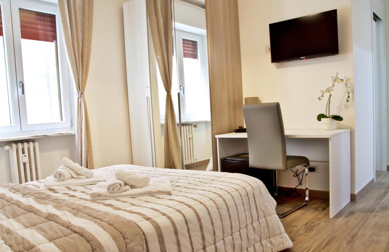 Minerva Rooms Pavie Extérieur photo